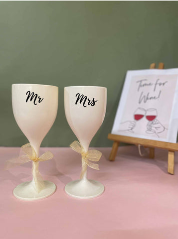 Non Breakable Couple Wine Glass Gift Set - Mr. & Mrs Wine Glasses - Set of 2 - White