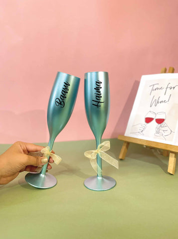 Unbreakable Champagne Flutes with Customisable Name - Set of 2 Powder blue