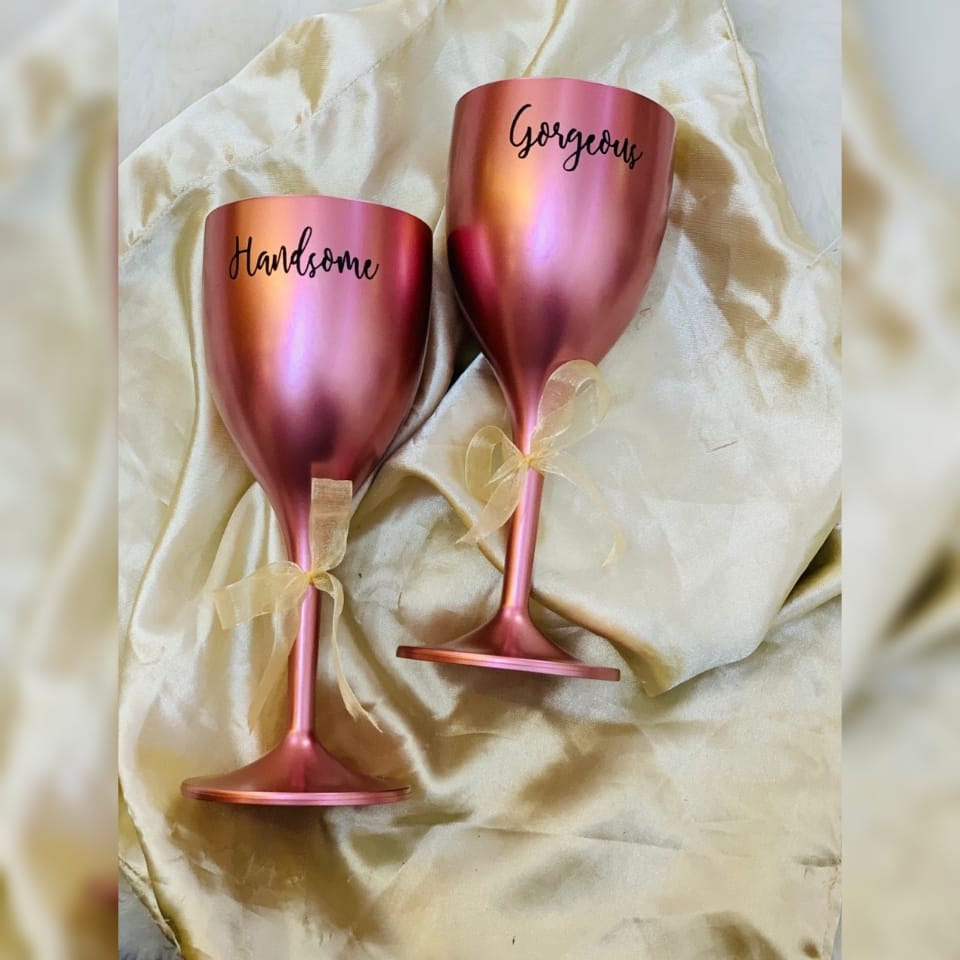 Amazon.com: Couples Gifts - Personalized Wine & Whiskey Glasses - Mr & Mrs  - His & Hers Anniversary Gift for Couple - Cool Couple Gifts for Boyfriend,  Girlfriend, Husband, Wife or Fiancee -
